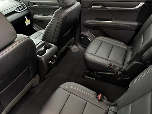 New 2026 GMC Acadia Elevation w/ Super Cruise Package AWD/4WD image 9