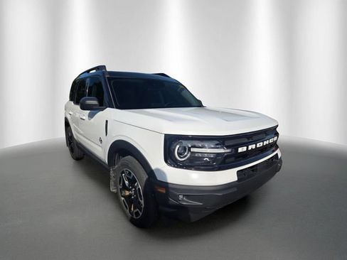 Used 2024 Ford Bronco Sport Outer Banks w/ Tech Package AWD/4WD image 4