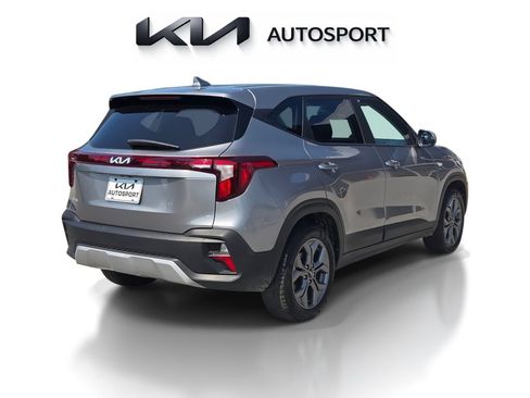 Certified 2026 Kia Seltos LX FWD image 8