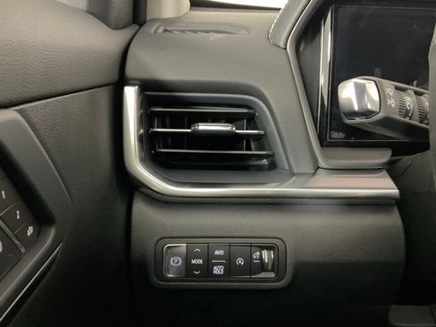 New 2026 GMC Terrain Denali w/ LPO, Floor Liner Package AWD/4WD image 21