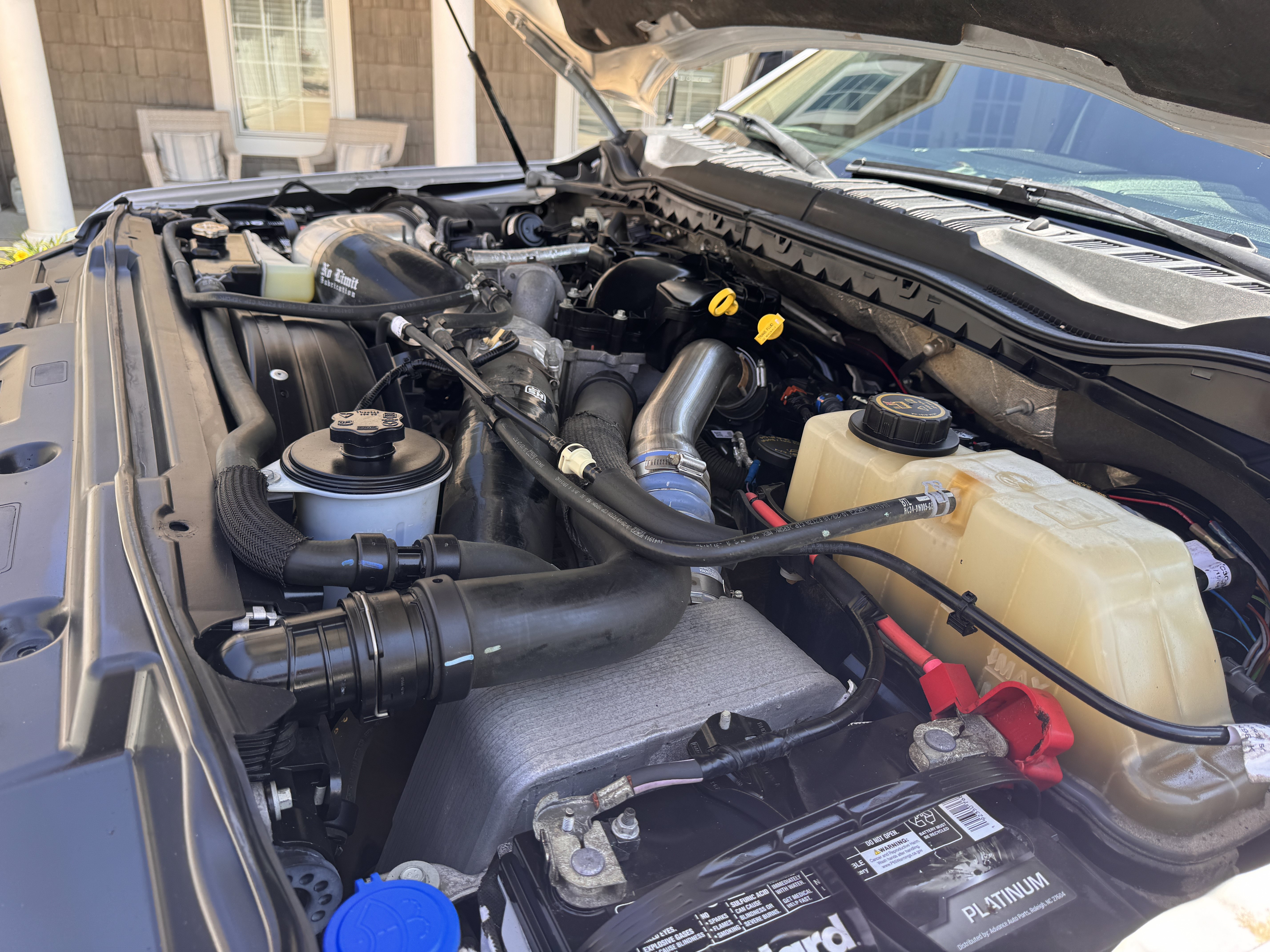 Used 2019 Ford F250 Lariat w/ Lariat Ultimate Package AWD/4WD image 22