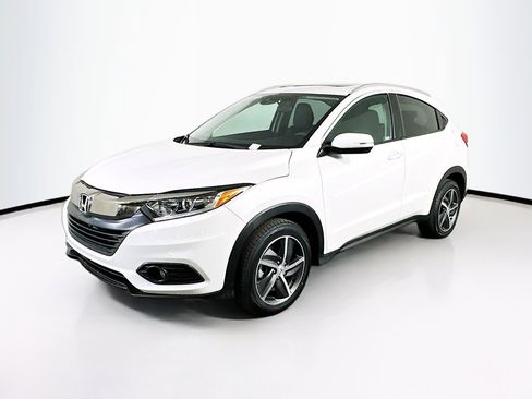 Used 2021 Honda HR-V EX image 3