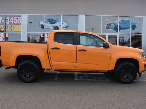 Used 2015 Chevrolet Colorado W/T w/ WT Convenience Package image 8