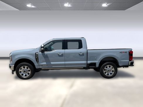 Used 2026 Ford F350 Lariat w/ Chrome Package AWD/4WD image 2