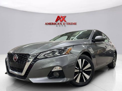 Used 2019 Nissan Altima 2.5 SV AWD/4WD image 1