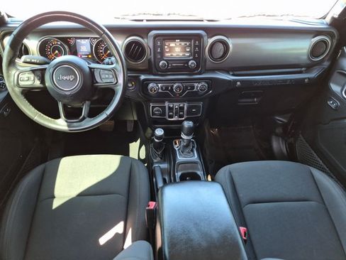 Used 2018 Jeep Wrangler Unlimited Sport S AWD/4WD image 17