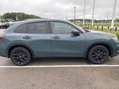 Used 2024 Honda HR-V Sport image 12