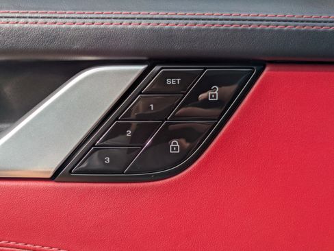 Used 2021 Porsche 911 Turbo image 27