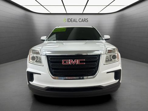 Used 2017 GMC Terrain SLE FWD image 2