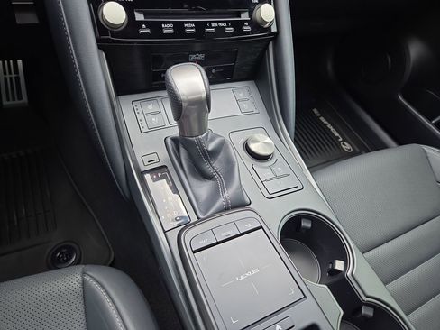Used 2023 Lexus IS 350 F Sport RWD image 22