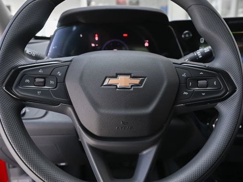 New 2026 Chevrolet Trax LT w/ LPO, Blackout Package image 18