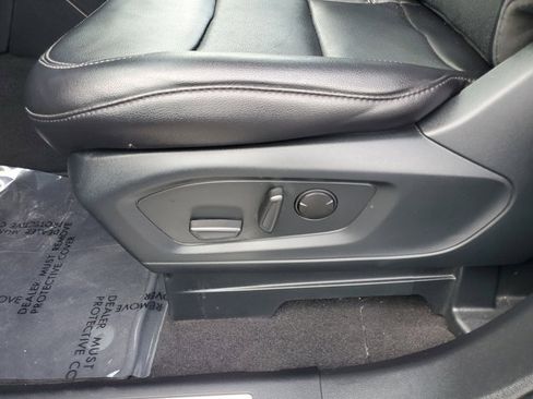 Used 2023 Ford Explorer Limited w/ Limited Technology Package image 18