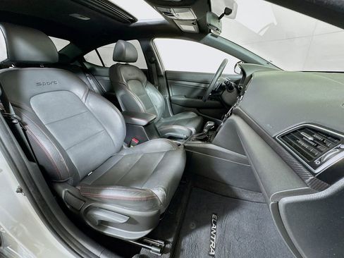 Used 2018 Hyundai Elantra Sport w/ Cargo Package image 24