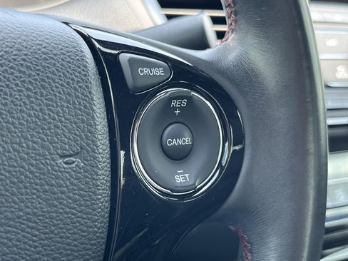 Used 2017 Honda Accord Sport Special Edition image 22