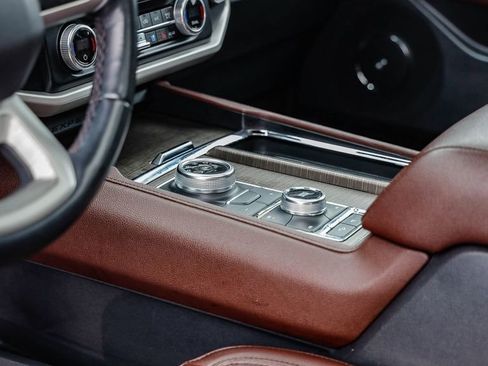 Used 2024 Ford Expedition Max Limited image 25