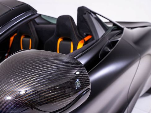 Used 2022 McLaren 720S Spider RWD image 17