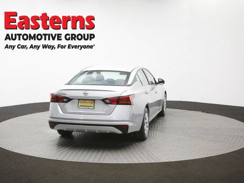 Used 2023 Nissan Altima 2.5 S FWD image 37