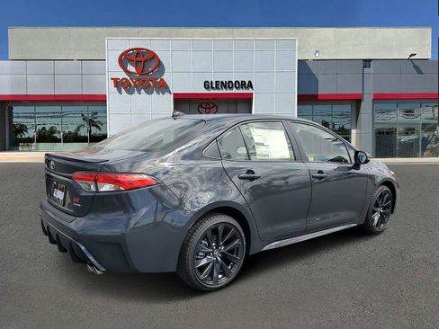 New 2026 Toyota Corolla SE image 3