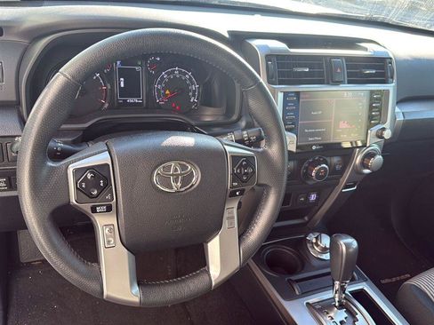 Used 2023 Toyota 4Runner SR5 AWD/4WD image 8