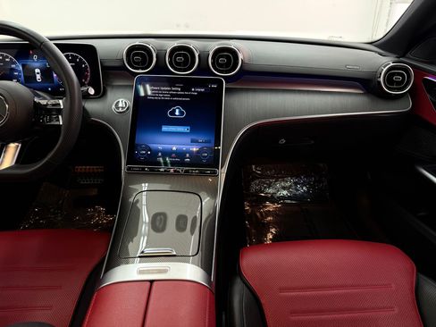 Used 2023 Mercedes-Benz C 300 Sedan image 29