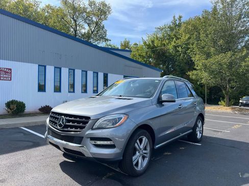 Used 2013 Mercedes-Benz ML 350 4MATIC image 1