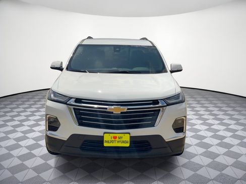 Used 2023 Chevrolet Traverse LT FWD image 6