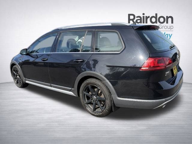 Used 2017 Volkswagen Golf Alltrack SE AWD/4WD image 5