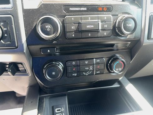 Used 2017 Ford F350 XLT AWD/4WD image 23