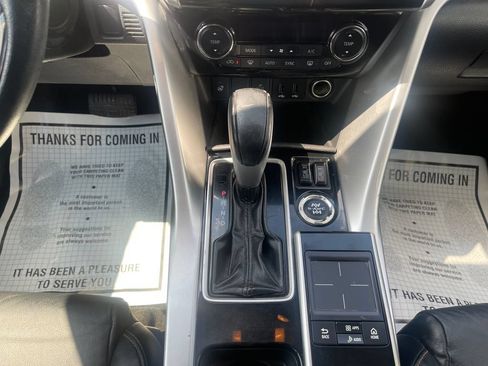 Used 2018 Mitsubishi Eclipse Cross SEL AWD/4WD image 31