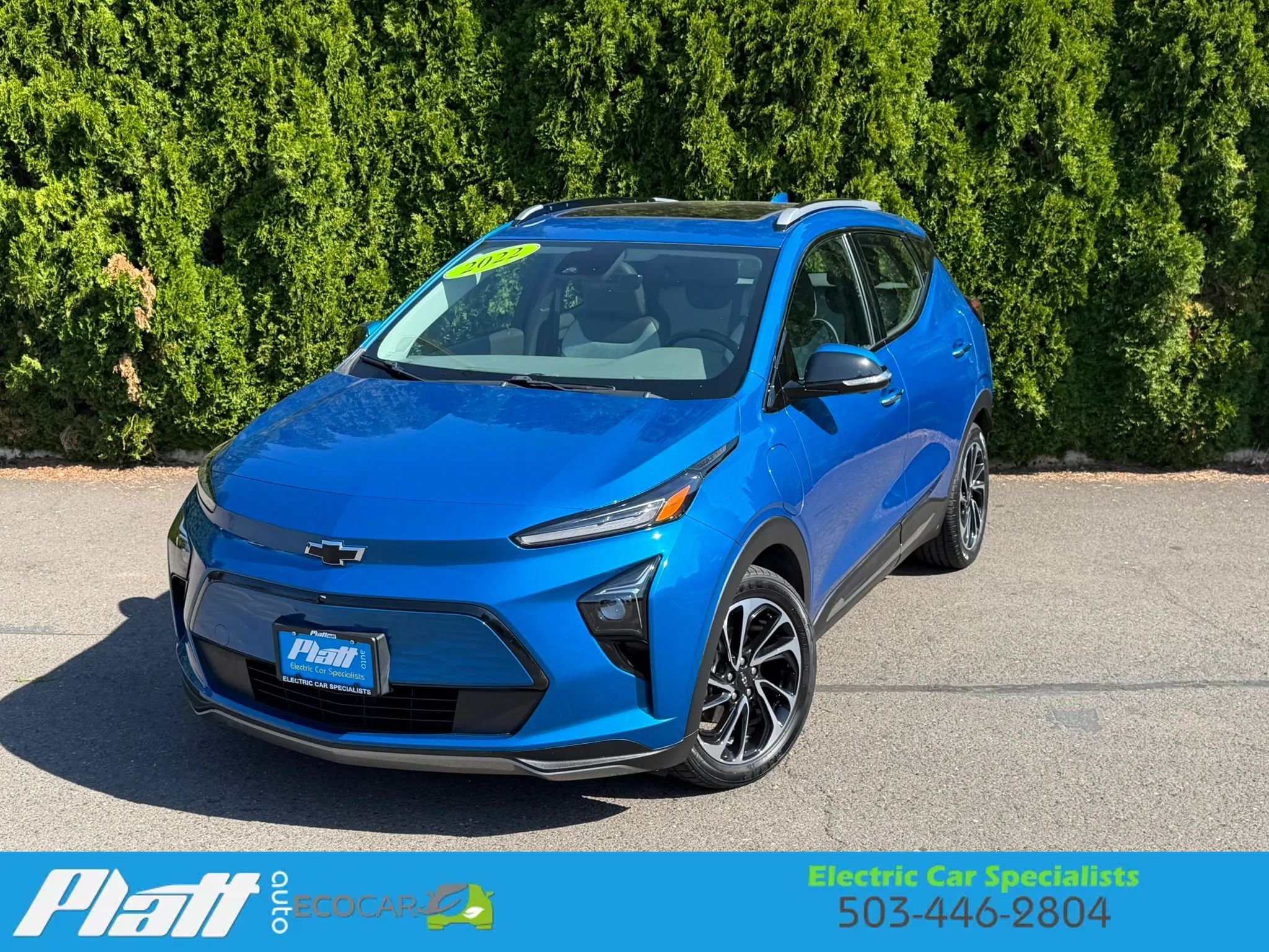 Used 2022 Chevrolet Bolt EUV Premier w/ Sun & Sound Package FWD image 1
