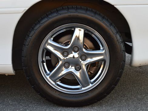 Used 1997 Chevrolet Camaro Z28 w/ Preferred Equipment Group 2 image 11