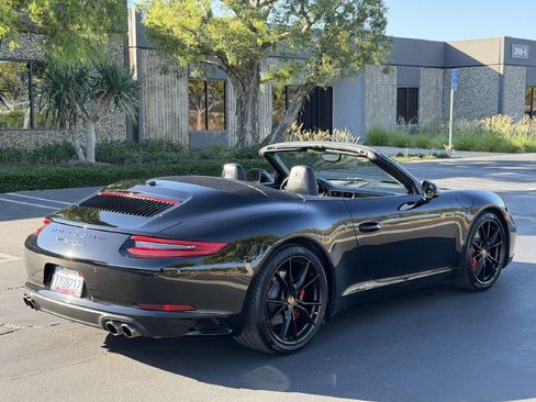 Used 2017 Porsche 911 Carrera S RWD image 7