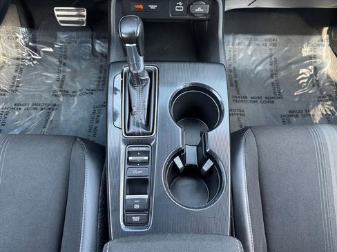 Used 2022 Honda Civic Sport image 11