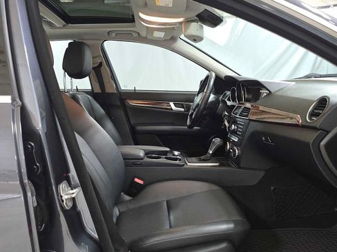 Used 2013 Mercedes-Benz C 300 4MATIC Sedan image 10