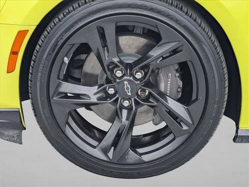 Used 2021 Chevrolet Camaro LT w/ RS Package RWD image 23