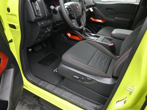 New 2026 Nissan Frontier PRO-4X w/ Pro-4x Convenience Package image 12