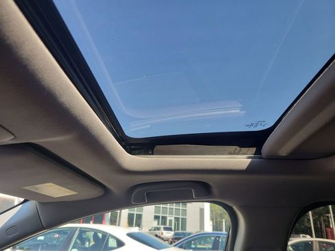 Used 2017 Honda CR-V EX-L image 22