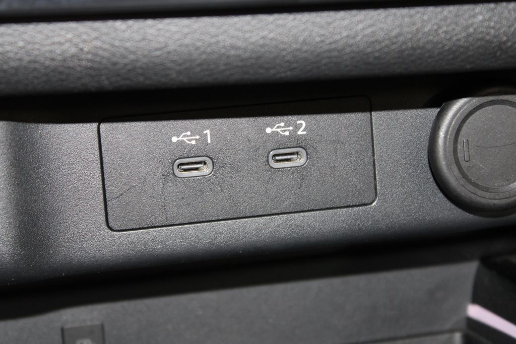 Used 2024 Nissan Rogue SL FWD image 40