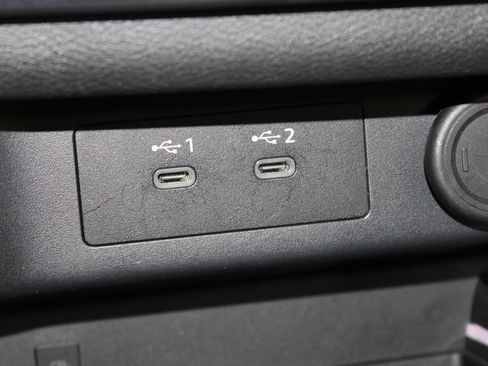 Used 2024 Nissan Rogue SL FWD image 40