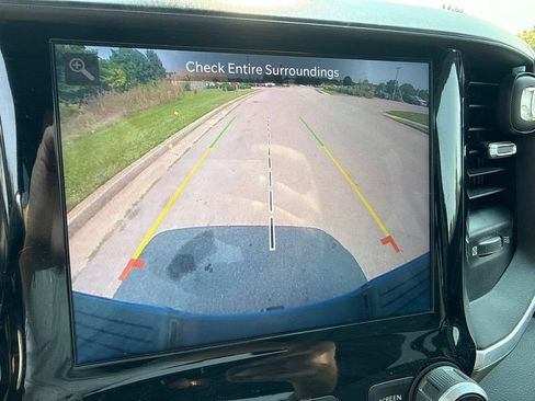Used 2022 RAM 2500 Big Horn w/ Level A Equipment Group AWD/4WD image 8