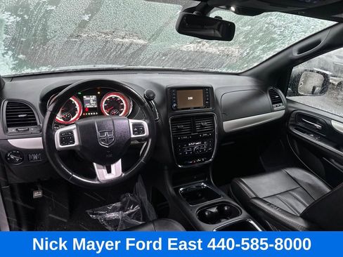 Used 2019 Dodge Grand Caravan GT image 21