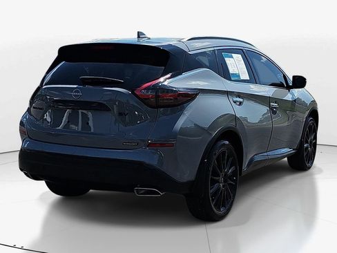 Used 2024 Nissan Murano SV w/ SV Midnight Edition Package image 5