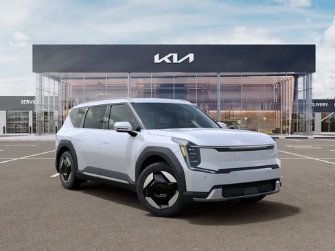 New 2026 Kia EV9 Wind AWD/4WD image 8