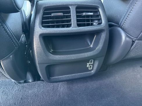 Used 2023 Honda Passport EX-L image 16