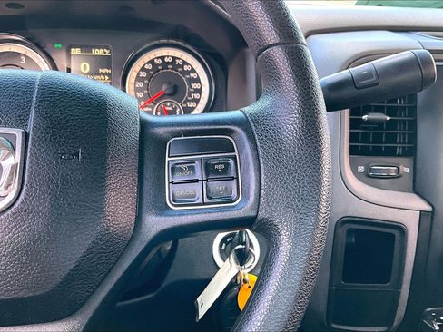 Used 2018 RAM 2500 Tradesman w/ Chrome Appearance Group AWD/4WD image 20