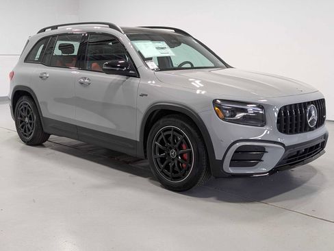 New 2026 Mercedes-Benz GLB 35 AMG 4MATIC image 6