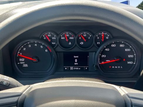 Certified 2025 Chevrolet Silverado 1500 Custom AWD/4WD image 17