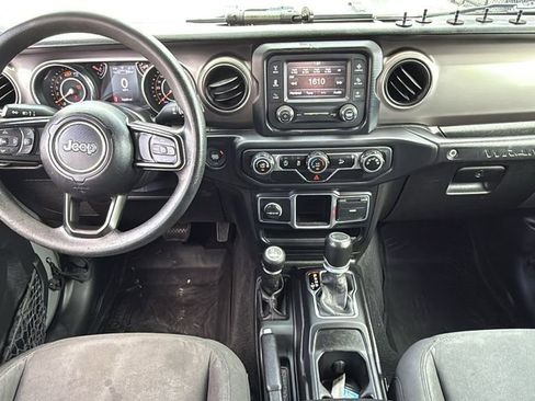 Used 2020 Jeep Wrangler Unlimited Sport image 24