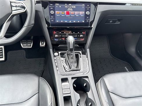 Used 2022 Volkswagen Arteon SEL image 16