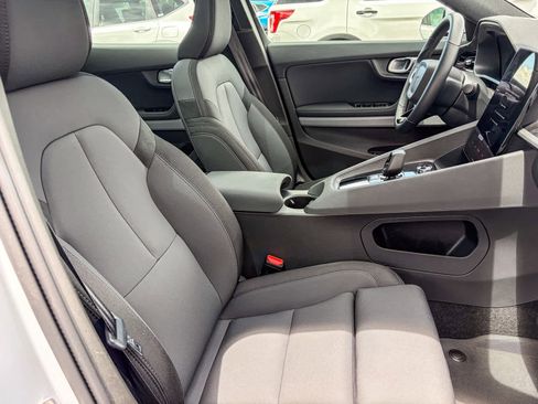 Used 2022 Polestar Polestar 2 w/ Plus Package AWD/4WD image 15